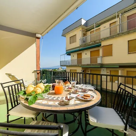 Amore - Sally Sorrento