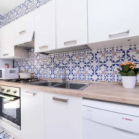 Amore - Sally Apartment