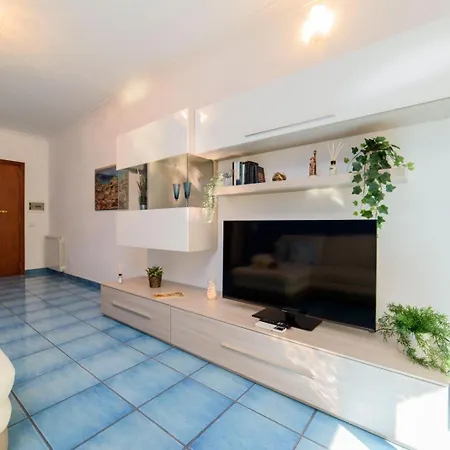 Amore - Sally Apartment *