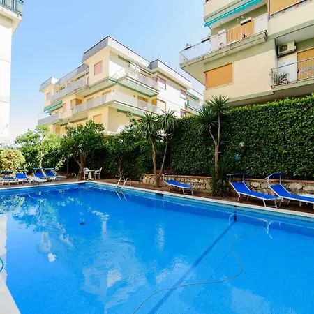 Amore - Sally Apartment *