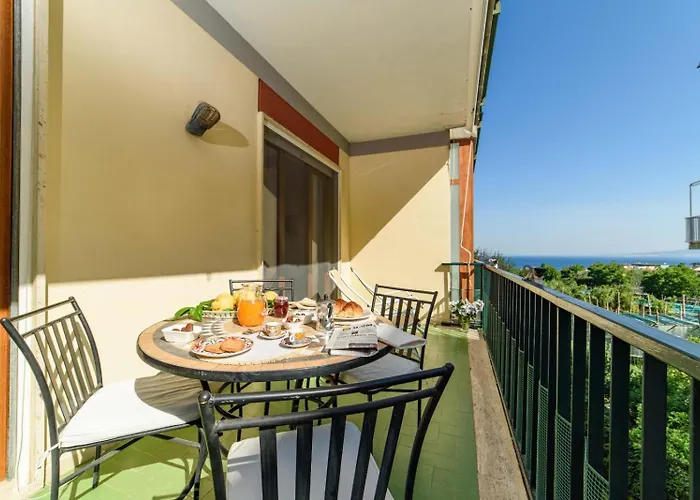 Amore - Sally Apartman